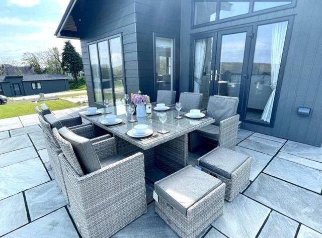 *Luxury Holiday Home With Hot Tub Close To Beach* Penally Extérieur photo